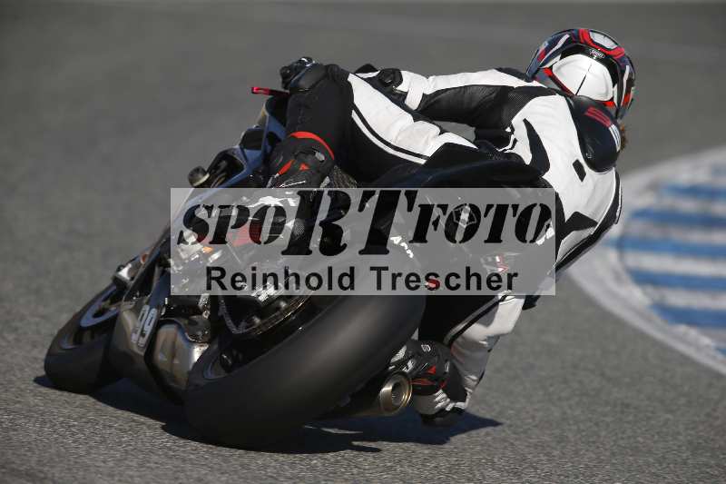 /Archiv-2024/01 26.-28.01.2024 Moto Center Thun Jerez/Gruppe rot-red/backside